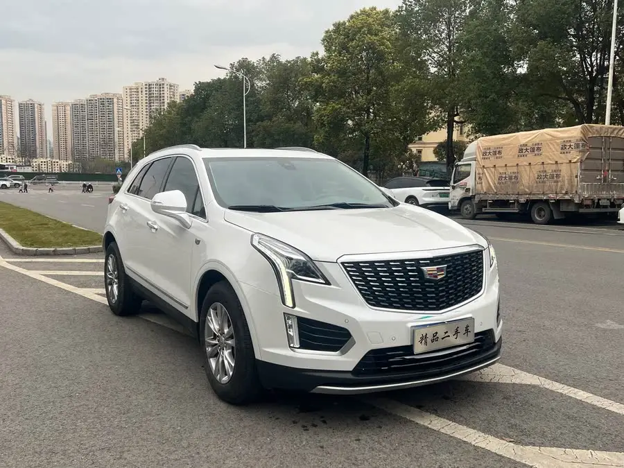 Cadillac XT5 2023 2.0T FWD Luxury