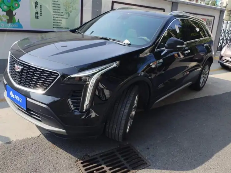 Cadillac XT4 2022 28T FWD Luxury