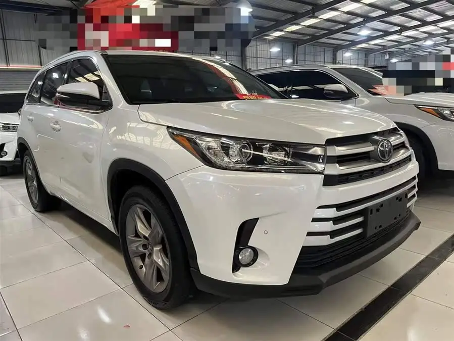 2021 هايلاندر 2.0T دفع رباعي فئة فاخرة 7 مقاعد