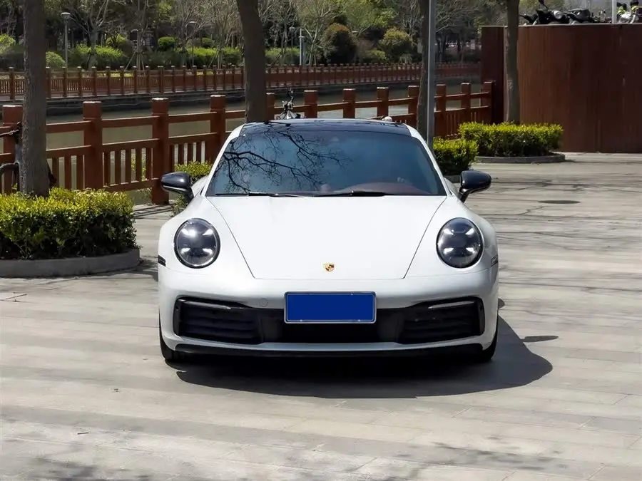 Porsche 911 2020 Carrera 3.0T