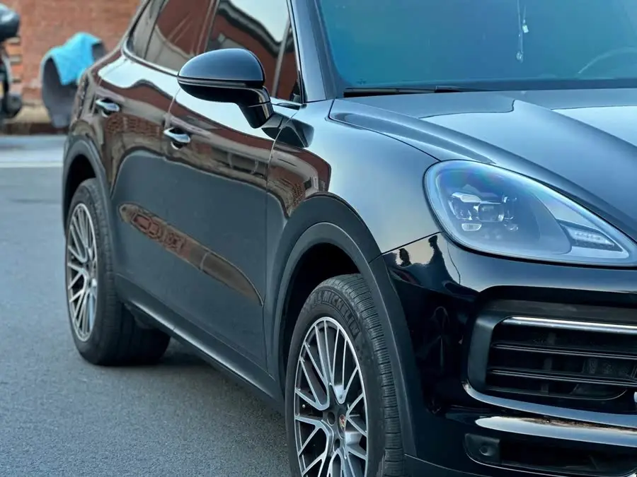 2022 Cayenne Cayenne 3.0T Platinum Edition