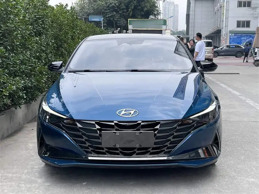 إيلانتر 2021 1.5 لتر CVT LUX النسخة المميزة