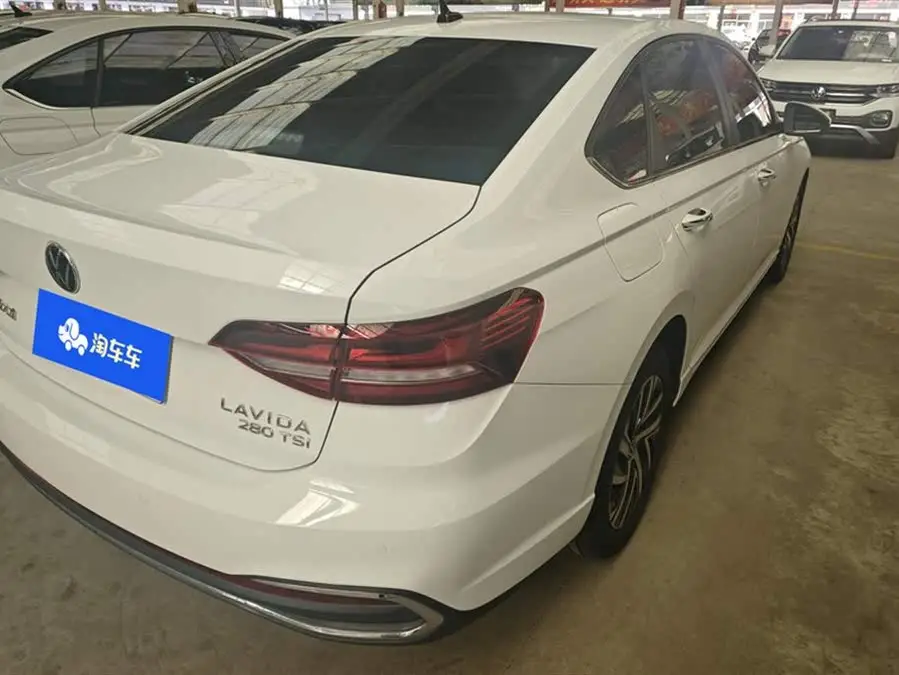 LAVIDA 2023 280TSI DSG Starry Full Edition