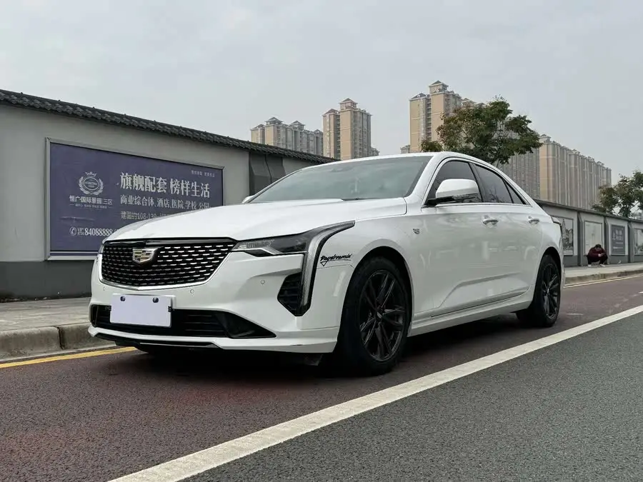 Cadillac CT4 2022 28T Luxury