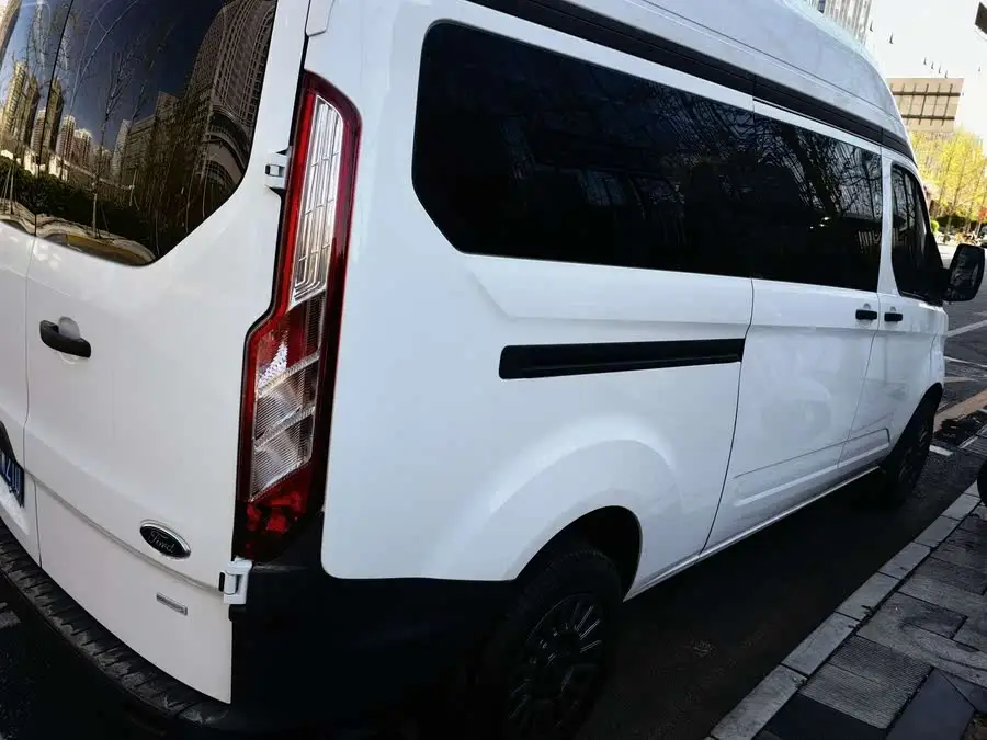 Ford Transit 2019 2.0T Gasoline Automatic Multi-Functional Commercial Vehicle Mid-Axle High Roof 6-Seater Euro VI