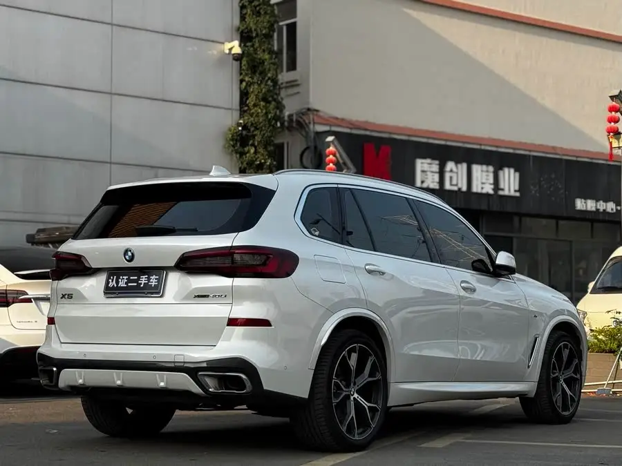 BMW X5 2022 Model Facelift xDrive 40Li M Sport Package