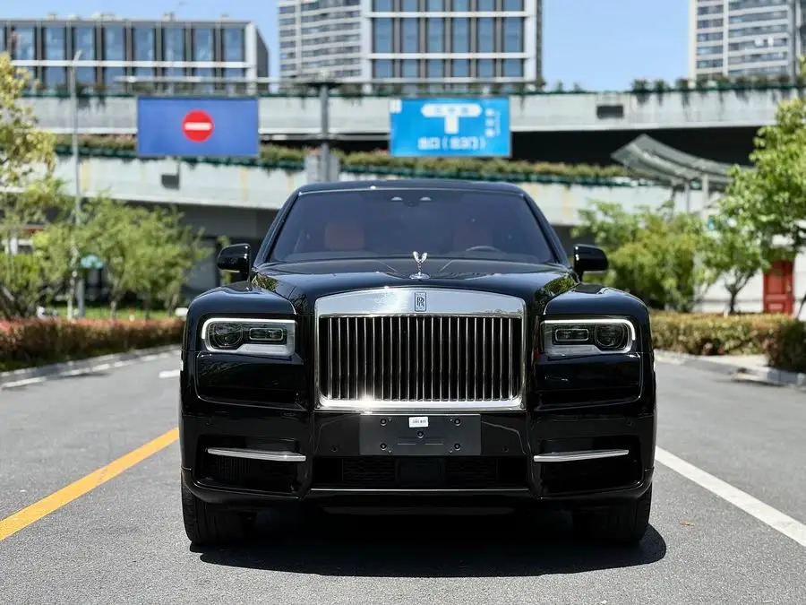 كولينان 2024 النسخة رباعية المقاعد