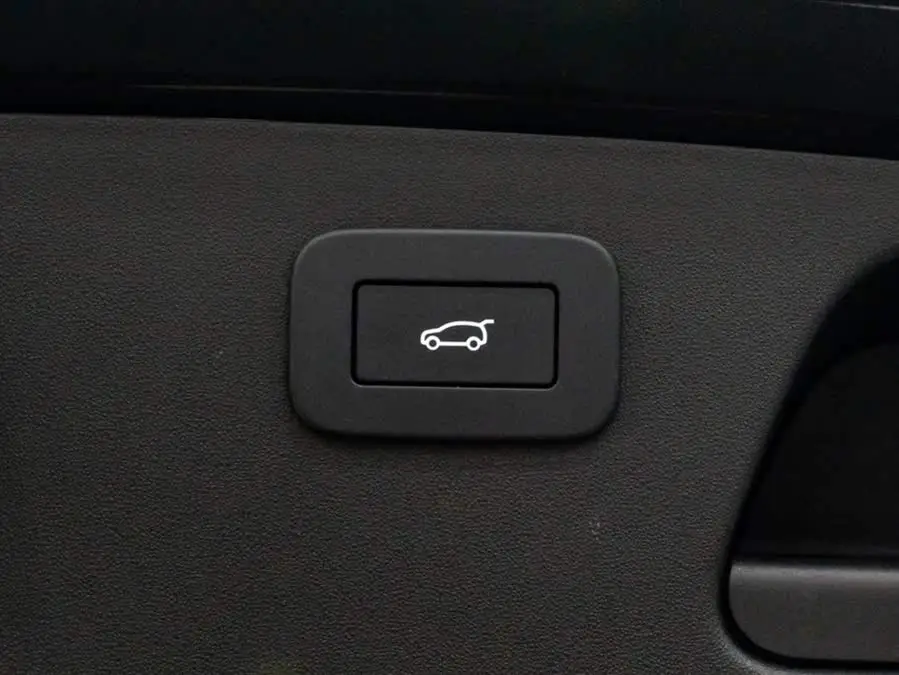 Jaguar E-PACE 2024 R-DYNAMIC SE BLACK