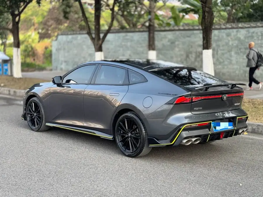 Changan UNI-V 2022 1.5T Sport Edition