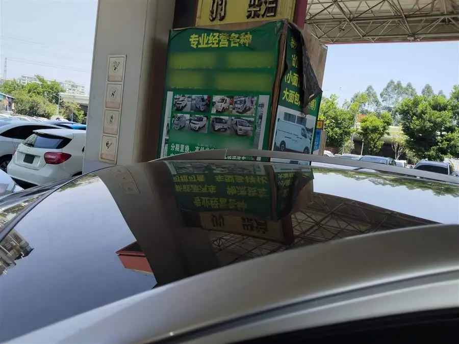 2022 نيسان قاشقاي 2.0 لتر CVT XV برميوم الفاخرة