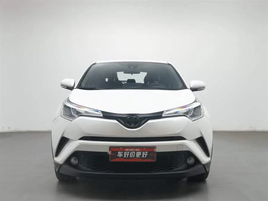 تويوتا C-HR 2020 2.0L النسخة الرائدة