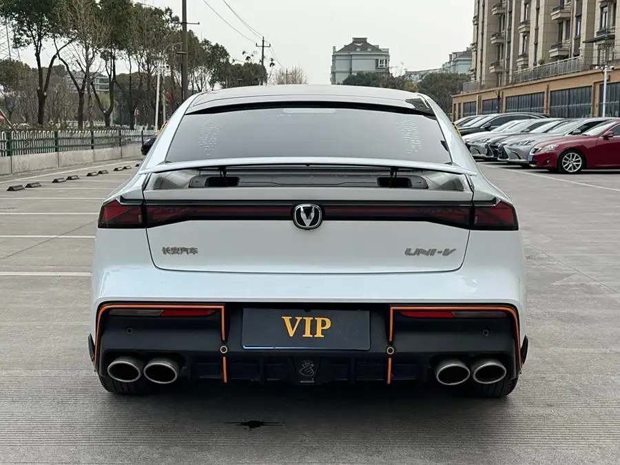 Changan UNI-V 2023 1.5T Sport Edition