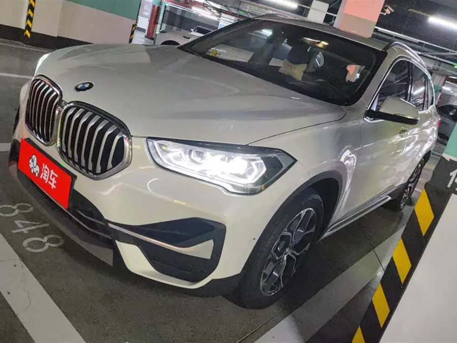 بي إم دبليو X1 2022 sDrive25Li النسخة الرائدة