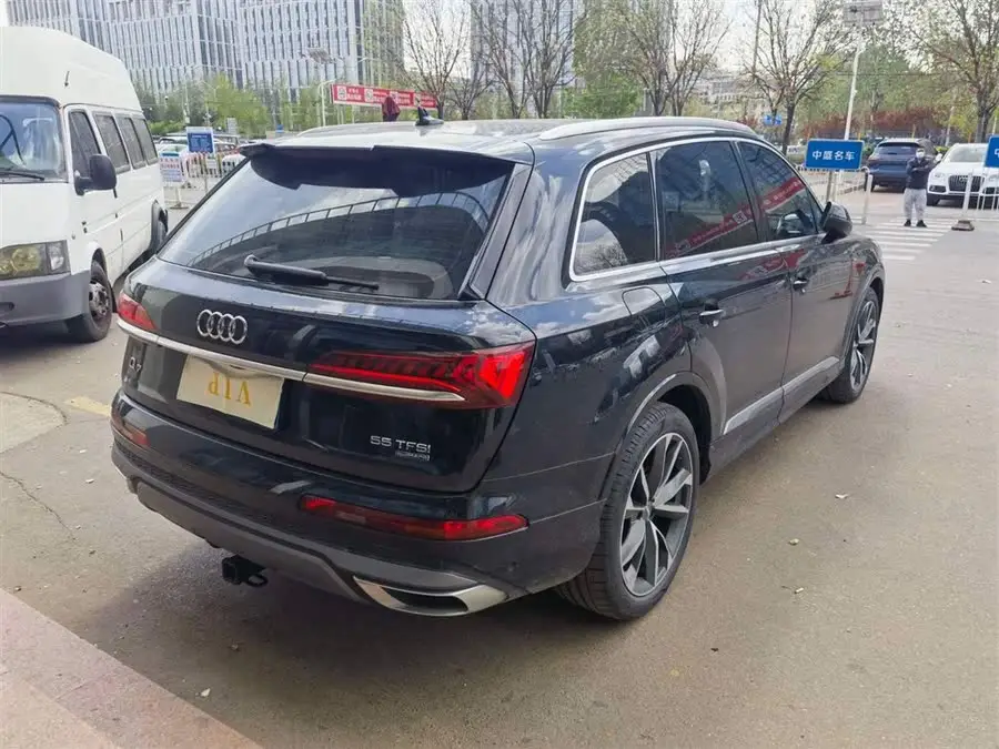 Audi Q7 2021 55 TFSI quattro S line Sport