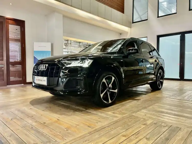 Audi Q7 2022 55 TFSI quattro S line Sport