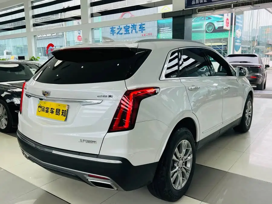 كاديلاك XT5 2021 28T فاخرة