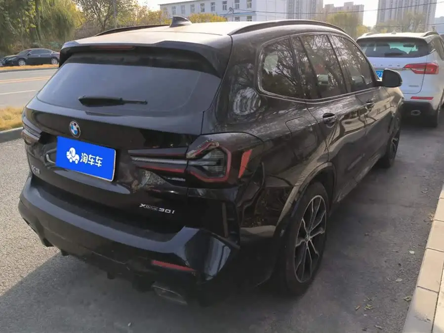 BMW X3 2023 xDrive30i Leading M Night Package