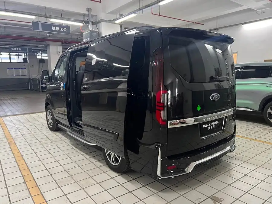 Tourneo 2023 2.0T Automatic Prestige Edition