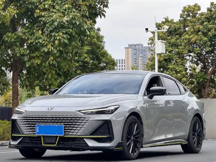 Changan UNI-V 2023 1.5T Sport Edition