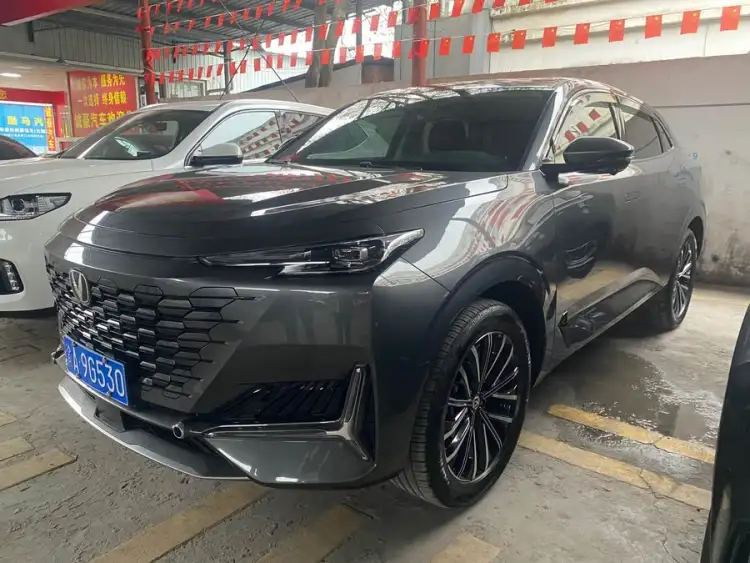 Changan UNI-K 2021 2.0T Luxury