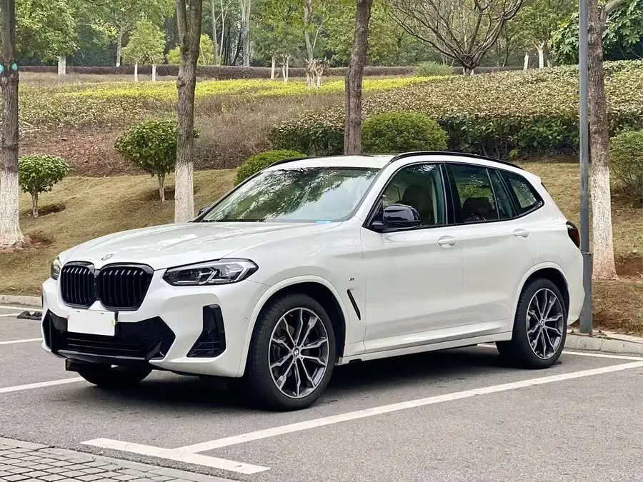 BMW X3 2023 xDrive30i Leading Model M Night Package