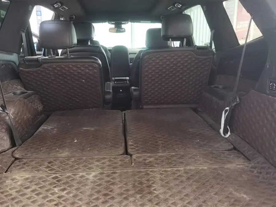 كاديلاك XT6 2021 2.0T فاخرة بستة مقاعد ودفع رباعي