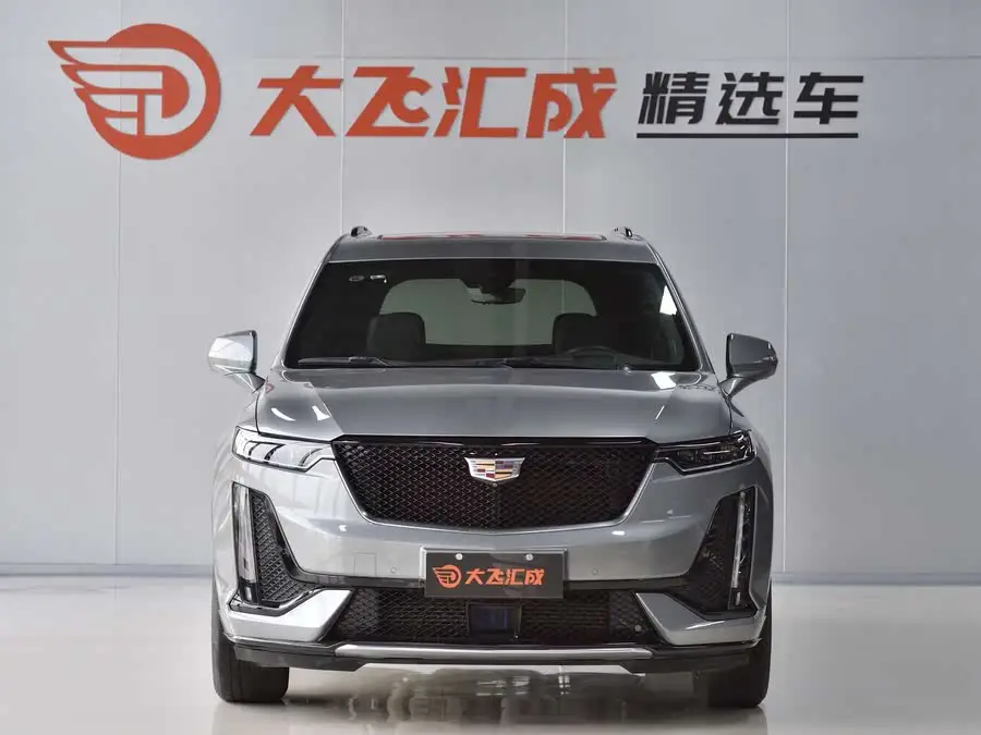 كاديلاك XT6 2022 2.0T ستة مقاعد دفع رباعي بلاتينيوم