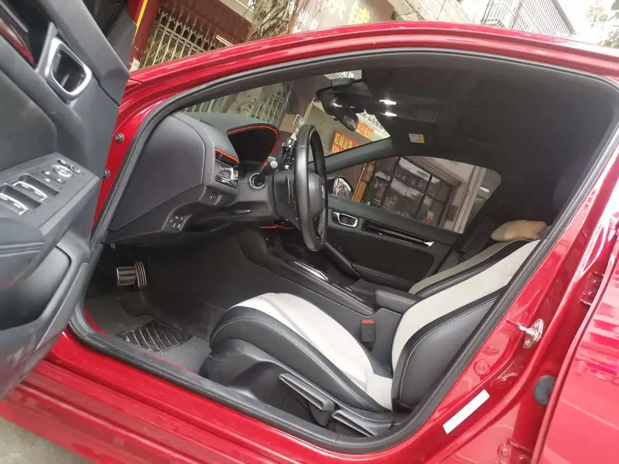 2023 Honda Civic 2.0L e:HEV Sport Version