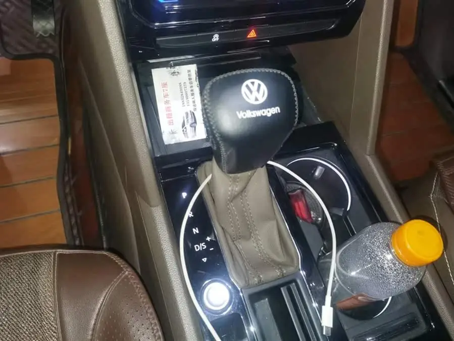 Weiran 2020 330TSI Business Edition