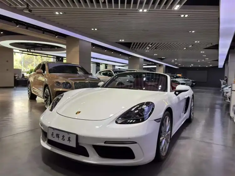 Porsche 718 2022 Boxster 2.0T