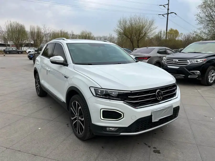 T-ROC 2021 طراز 280 TSI DSG دفع ثنائي نسخة الراحة والاتصال الذكي