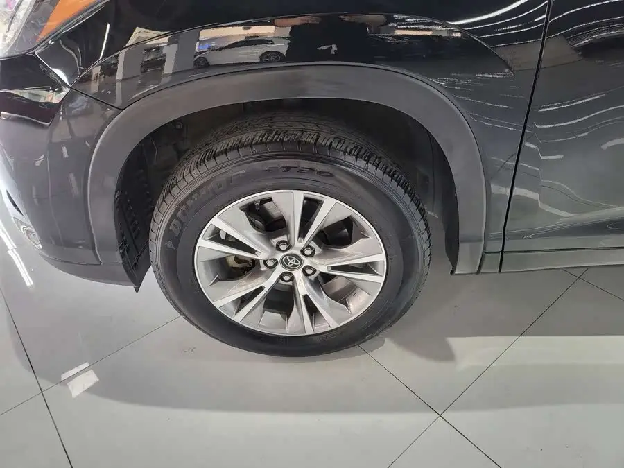 2021 هايلاندر 2.0T نسخة النخبة ذات الدفع الثنائي 7 مقاعد