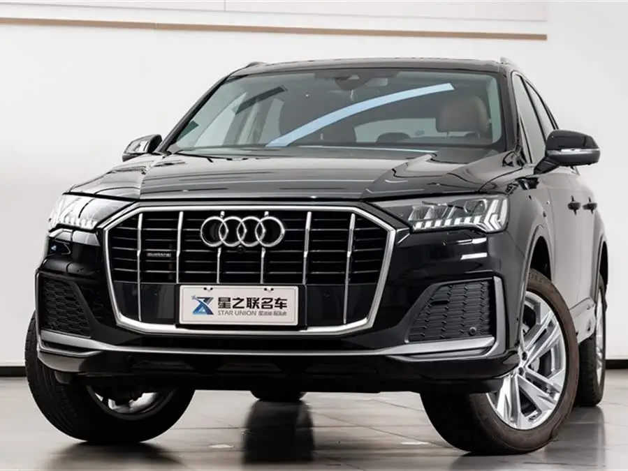 Audi Q7 2023 45 TFSI quattro S line Sport