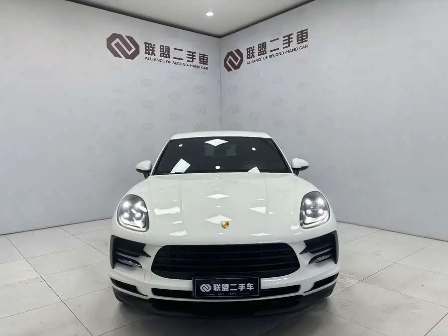 2021 Macan Macan 2.0T