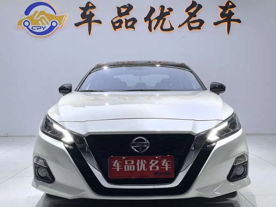 تيانا 2021 النسخة XL المريحة 2.0L