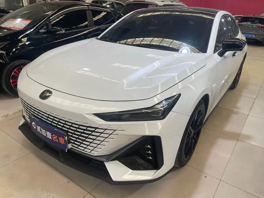 Changan UNI-V 2022 1.5T Premium