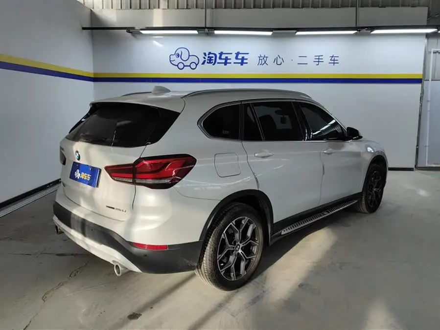 BMW X1 2021 sDrive25Li Leading Edition