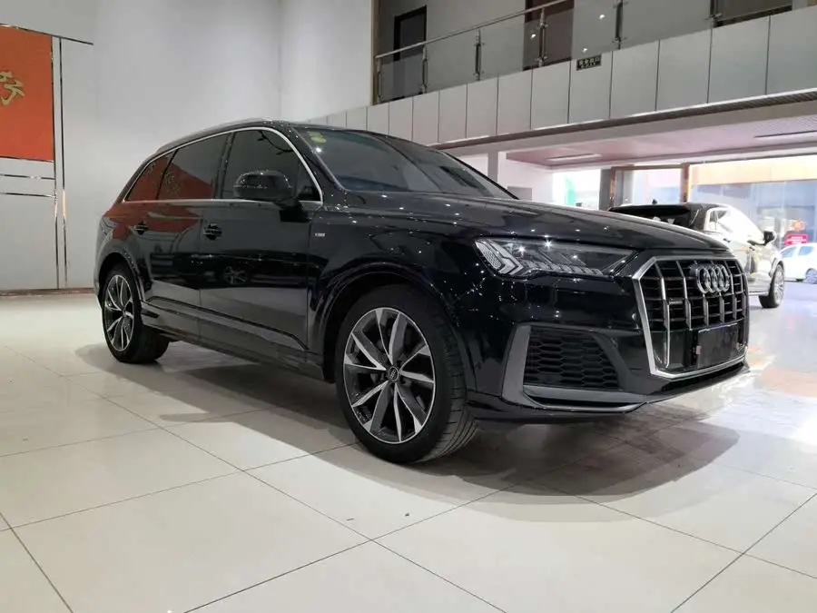 Audi Q7 2021 55 TFSI quattro S line Sport