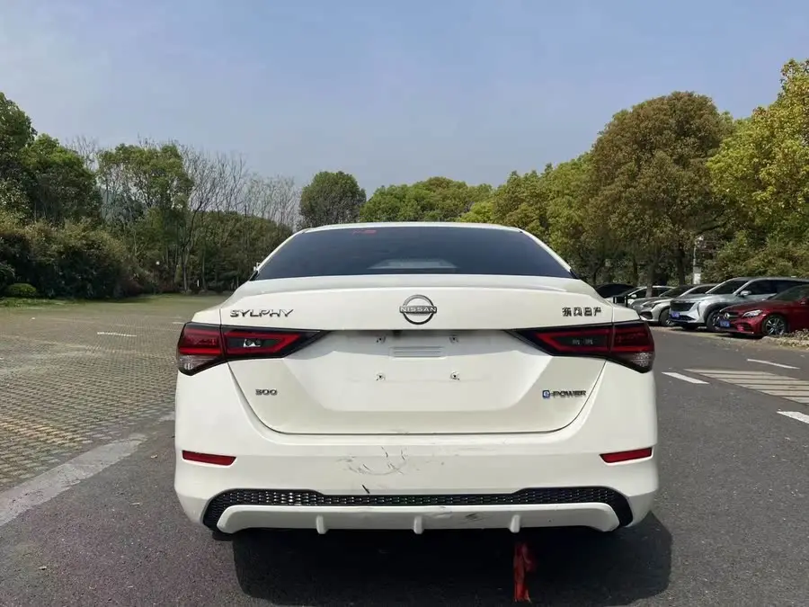 2022 نيسان سيلفي e-POWER سوبر ذكي بلس