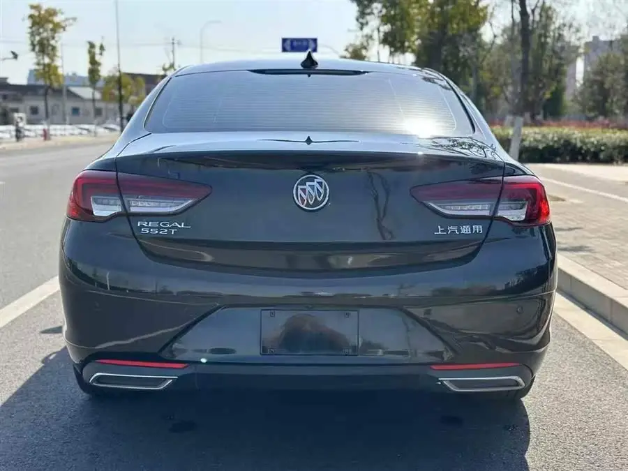 بيوك ريجال 2020 552T النخبة