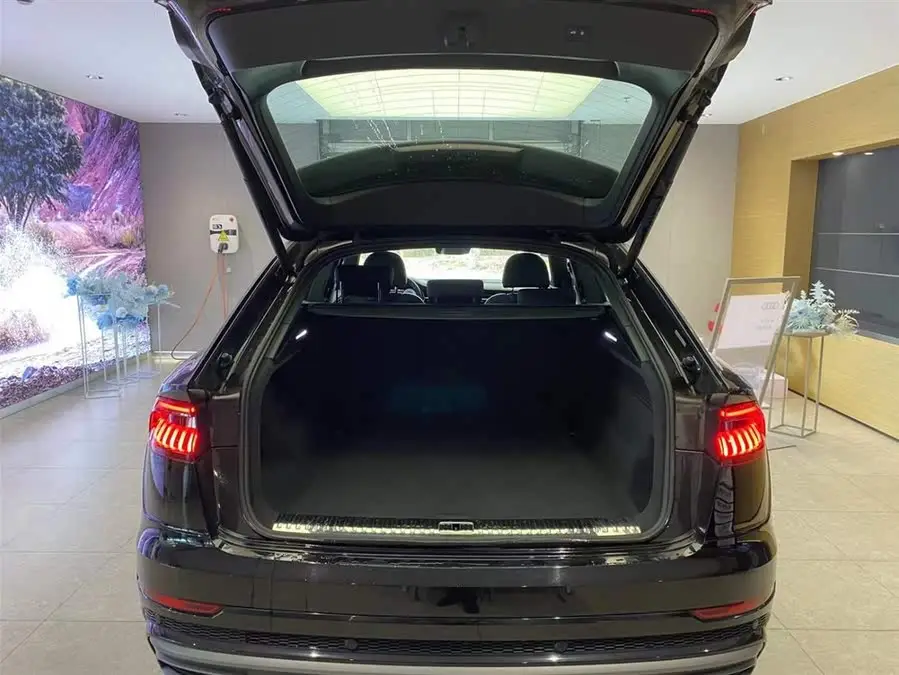 أودي Q8 2023 55 TFSI الفاخرة الديناميكية