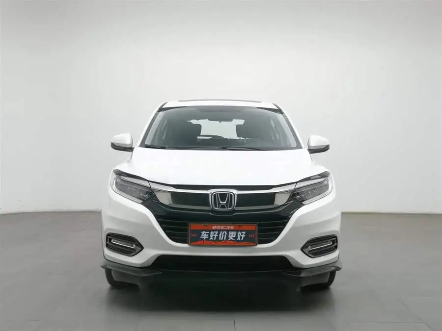 هوندا HR-V 2020 1.5 لتر CVT الفاخرة