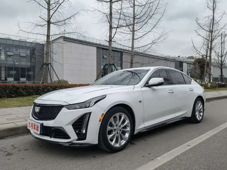 Cadillac CT5 2022 28T Luxury (Standard Edition)