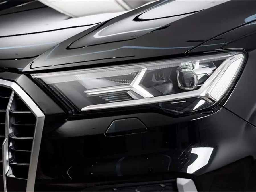 Audi Q7 2022 55 TFSI quattro S line Sport