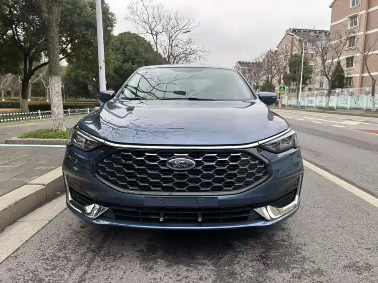 Ford Focus 2021 1.5L Automatic Diamond Edition