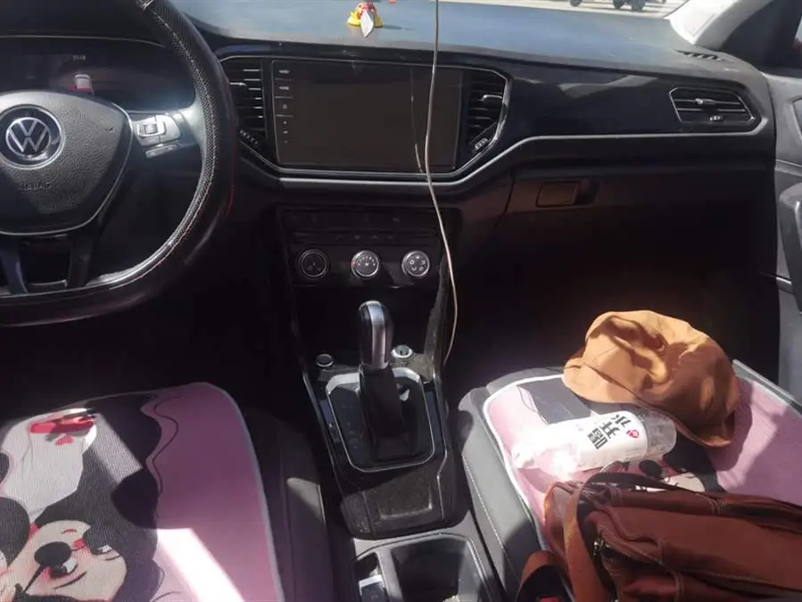 T-ROC 2022 طراز 280TSI DSG دفع ثنائي راحة بلس