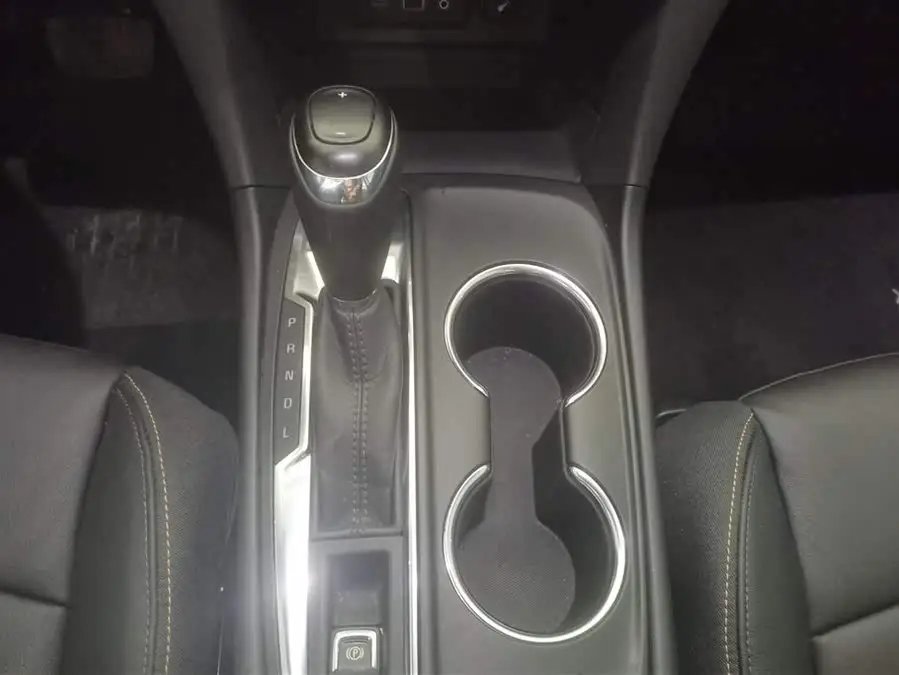 Chevrolet Tracker 2019 535T Automatic Driving Edition National VI