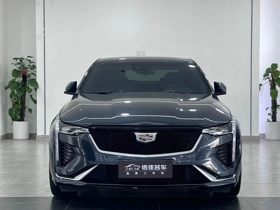 Cadillac CT4 2022 28T Premium