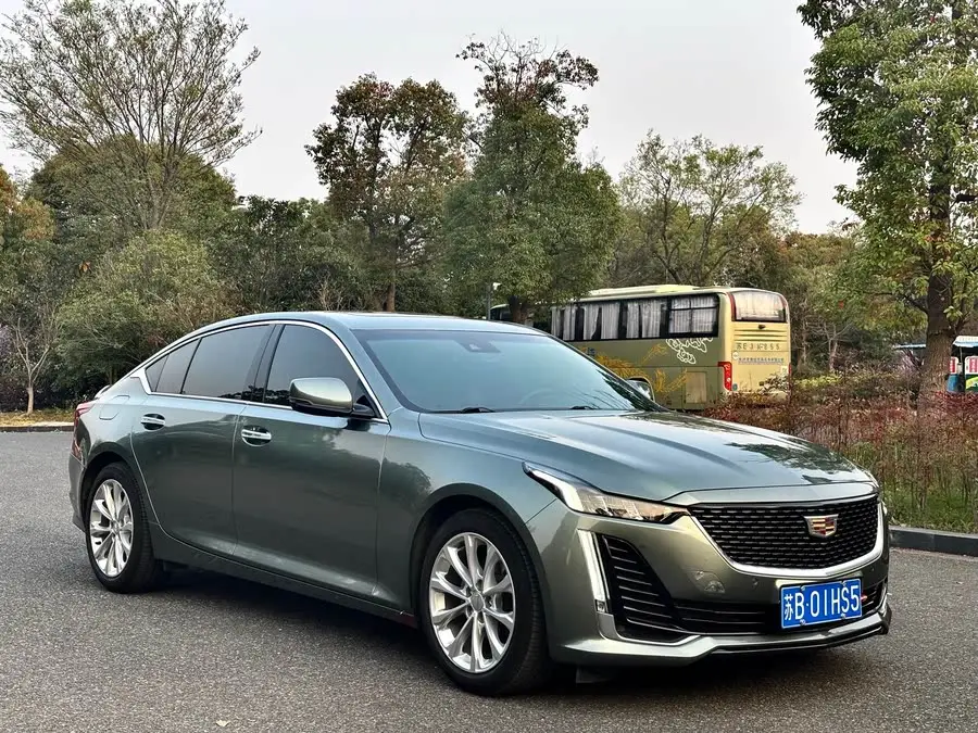 Cadillac CT5 2022 28T Luxury (Standard Version)