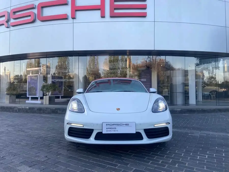 Porsche 718 2022 Boxster 2.0T
